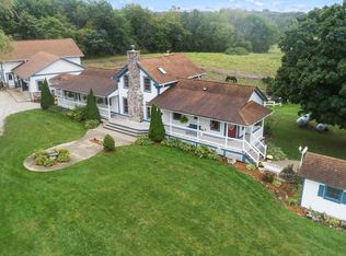 S63W17271 College Ave, Muskego, WI 53150