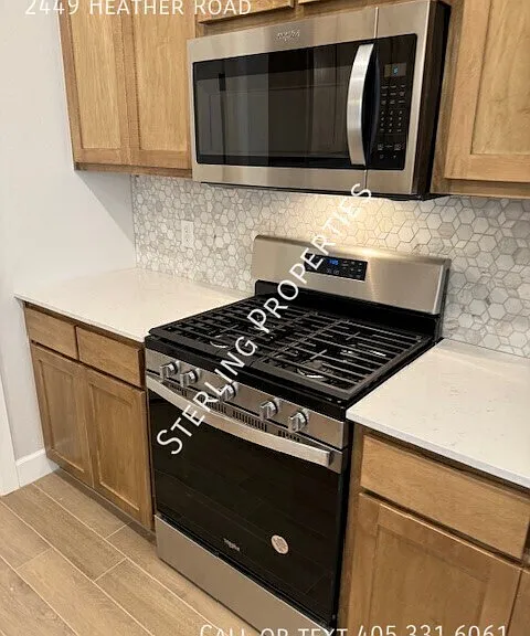 2449 Heather Rd — Photo 13
