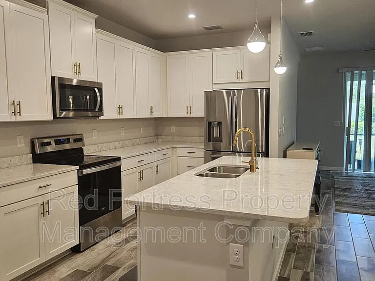 6517 Good Life St — Photo 6