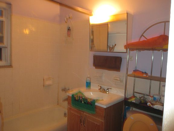5th image of 725 Joralemon St Unit 64