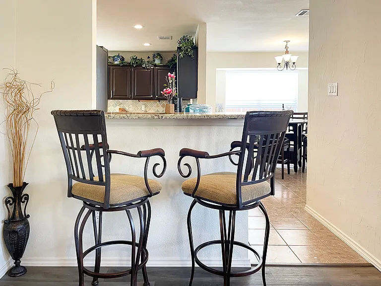 619 Lakewood Dr — Photo 33