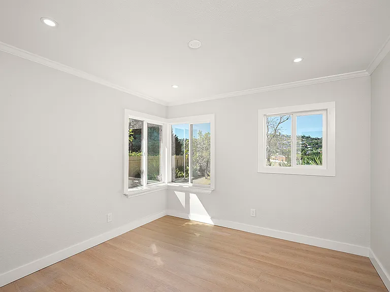6496 Cleo St — Photo 16