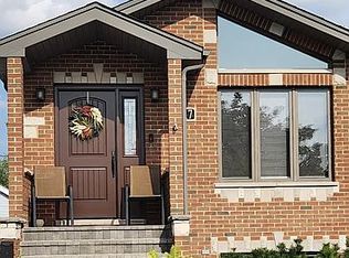 4817 S Luna Ave, Chicago, IL 60638