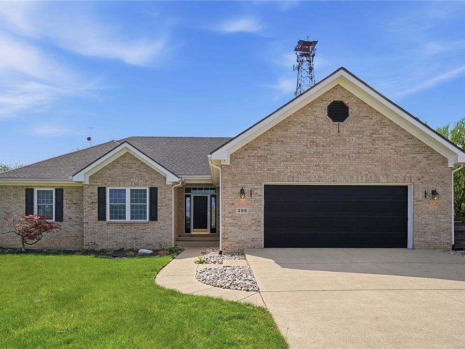 1st image of 398 Greystone Dr