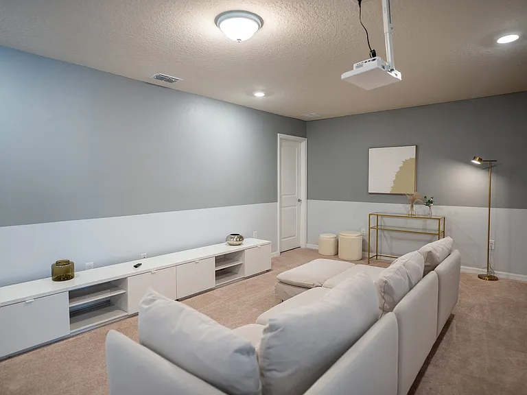 Saint Kitts Cir — Photo 23