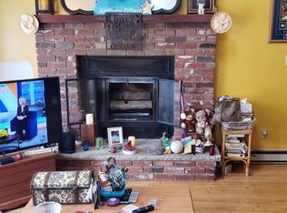 123 Regent St, Bushkill, PA 18324