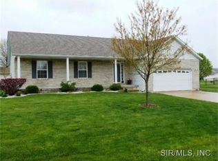 3431 Pierland Dr, Pocahontas, IL