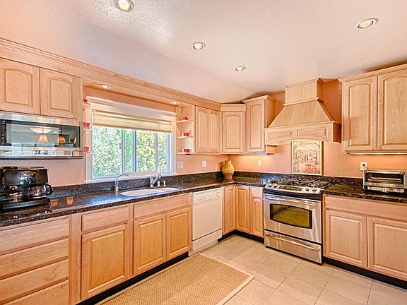 2nd image of 3360 Houts Dr APT E