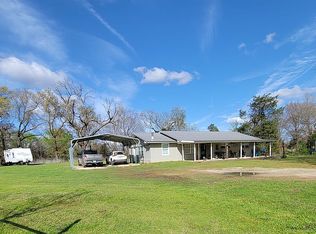 5201 Farm Road 1487, Bogata, TX 75417
