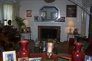 4th image of 14370 Rosemont Ave