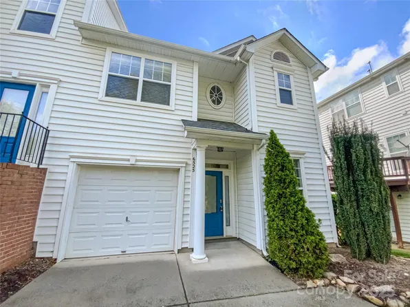 6525 Soapstone Dr, Charlotte, NC 28269