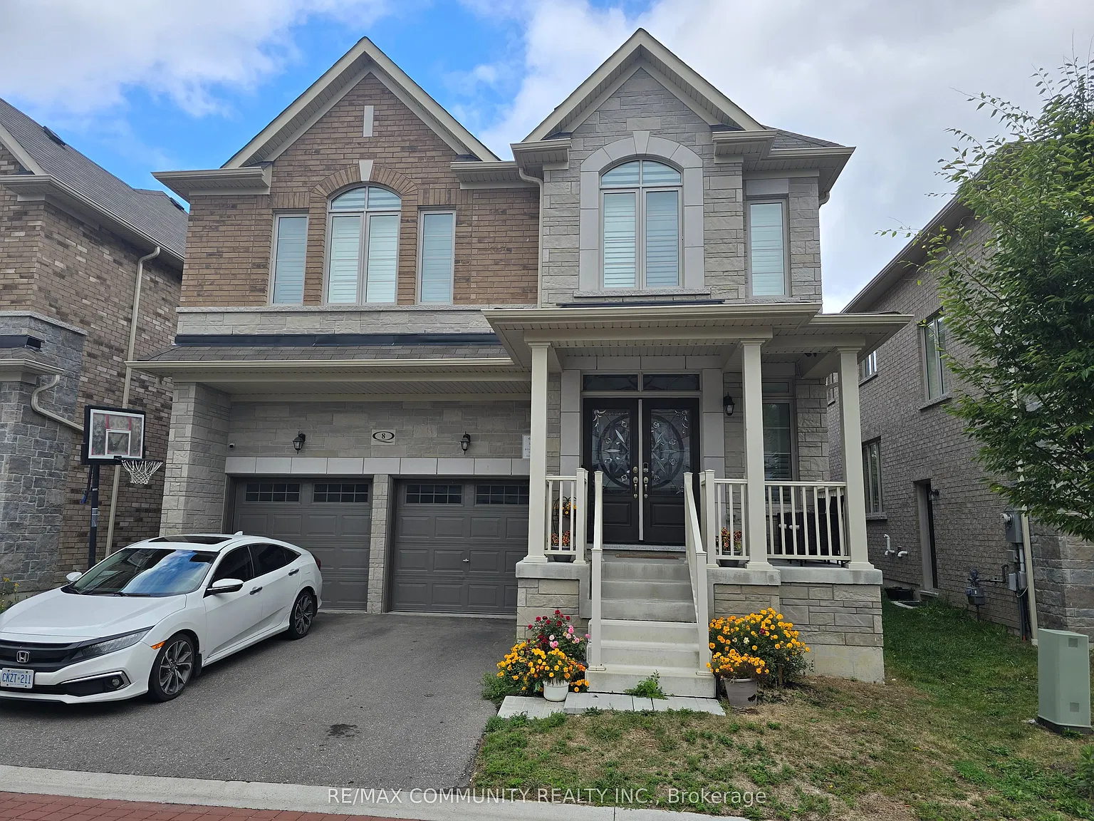 2 bed, $1,800 — Photo 1