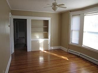 4th image of 246 Ontario St #1