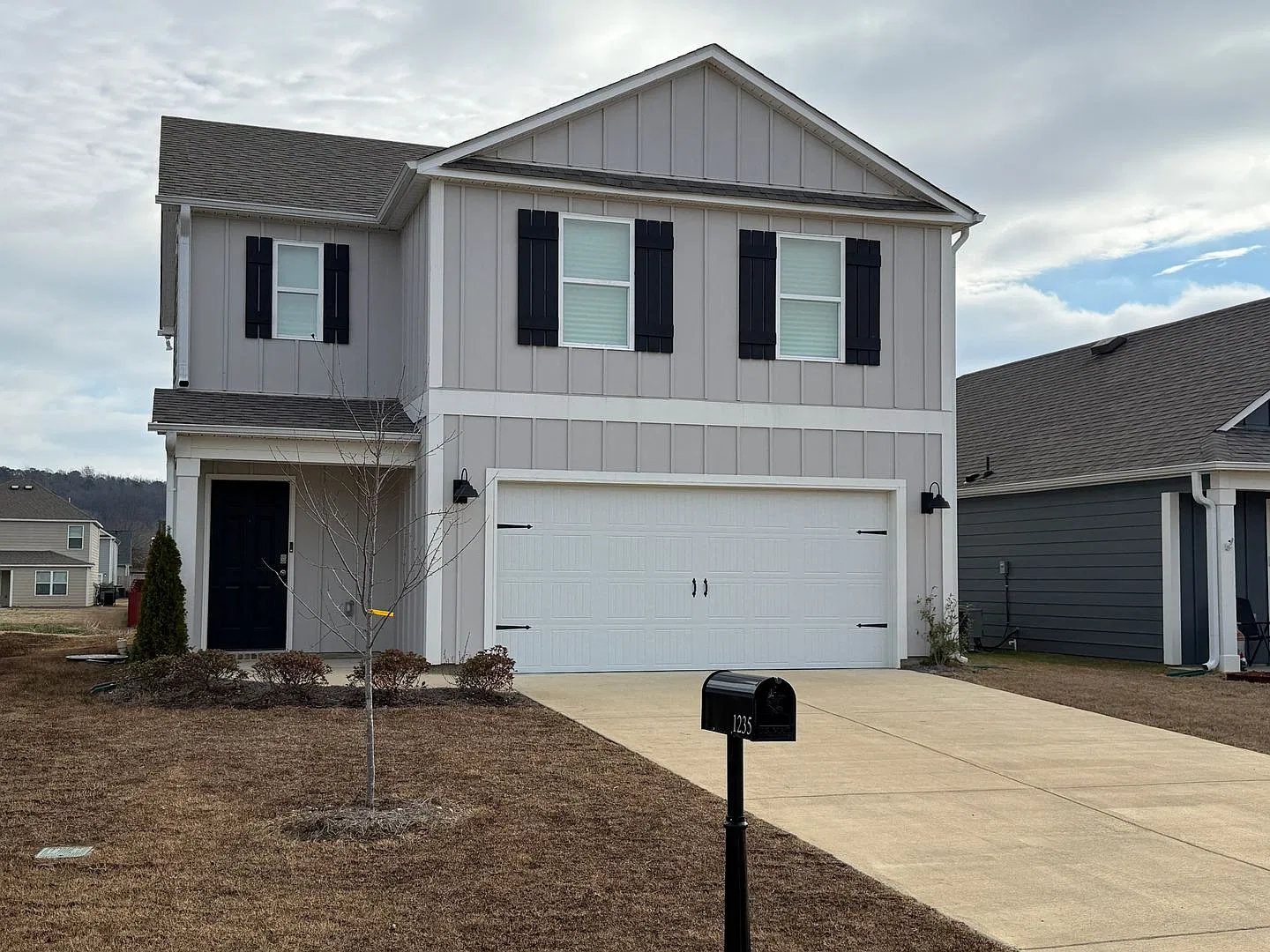 Beautiful 4-Bedroom Home in The Cottages at Beaver Creek Odenville, AL! — Photo 1