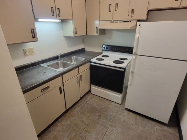 1749 La Crescent St UNIT 21