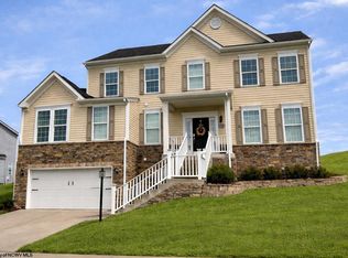145 Kingston Dr, Bridgeport, WV 26330