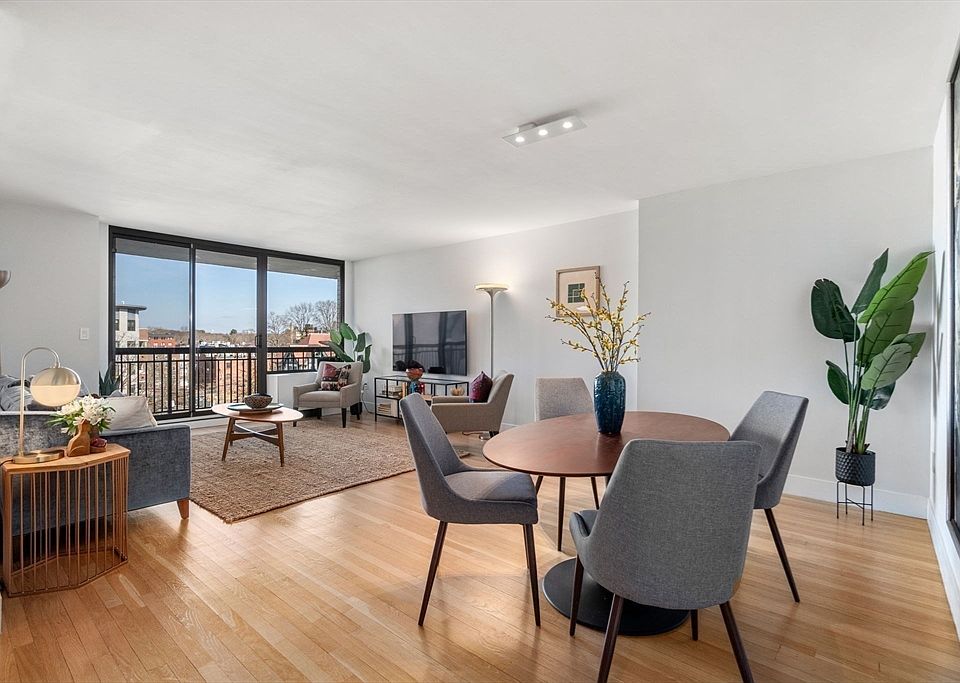1st image of 60 Longwood Ave APT 405