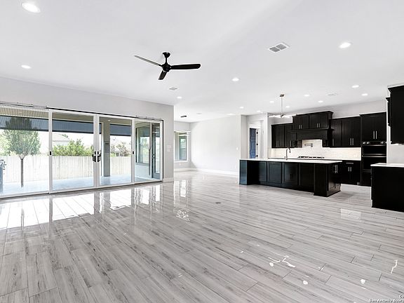 4th image of 8458 SIERRA HERMOSA