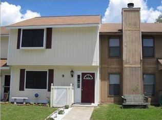 9 Hunters Ct, Goose Creek, SC 29445