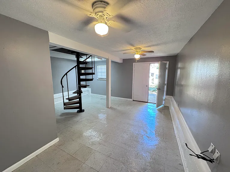 817 N Forest Dr — Photo 18