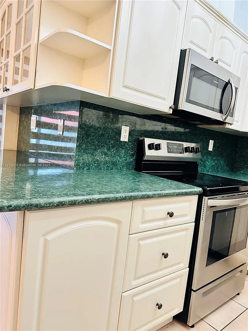 1101 NW 134th Place, Miami, FL 33182 — Photo 1