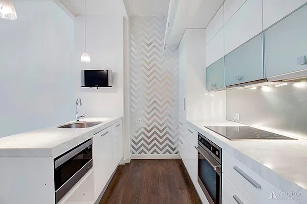 Rented by Anchor Associates | media 2