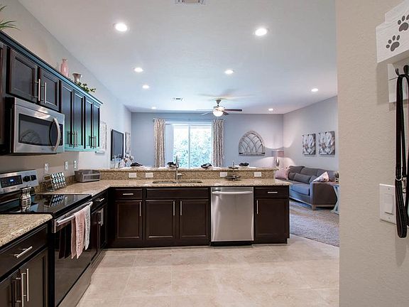 Gourmet kitchen with espresso cabinets - New townhome for sale in Sarasota, FL