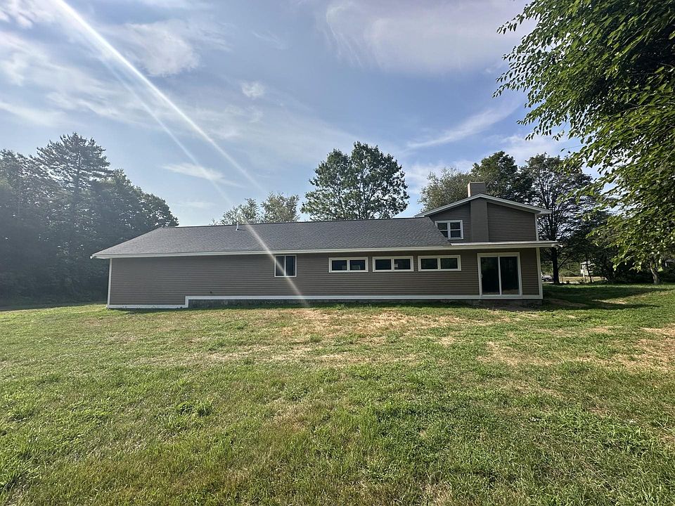 2nd image of 318 Dearborn Road