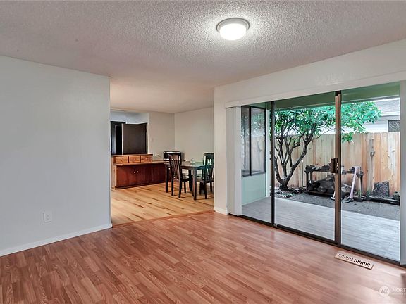 3rd image of 3764 SE Conifer Park Dr