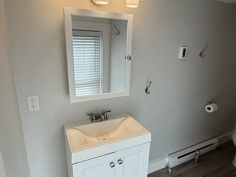 43 Winthrop St #2 — Photo 5