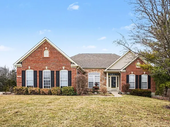 527 Sage Run Dr, Lebanon, OH 45036