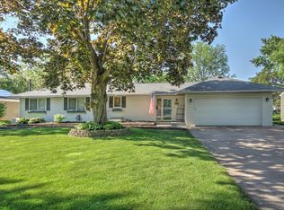 5013 60th St W, Edina, MN 55436