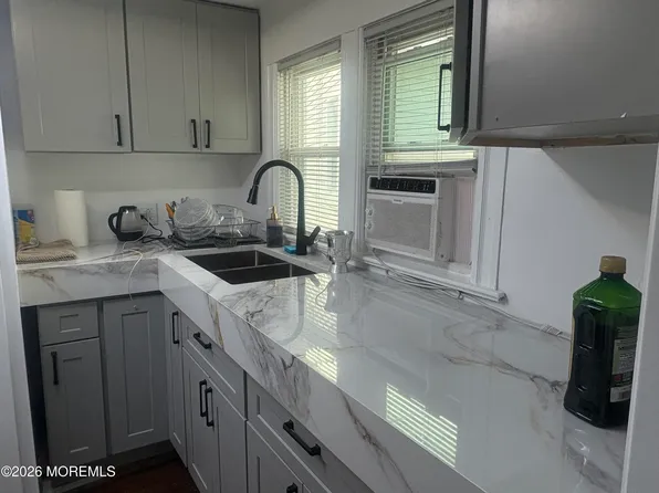 309 Hume St #D, Allenhurst, NJ 07711