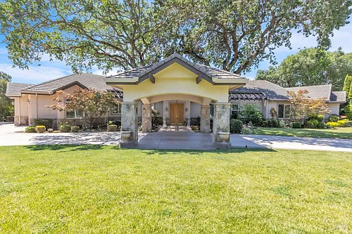 5237 Sunridge Dr Photo 1