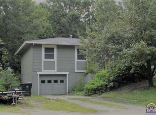 1301 N Milton St, Auburn, KS 66402