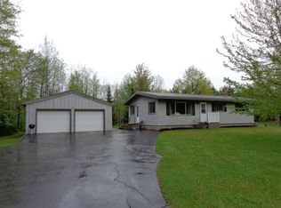 596 Moon Rd, Mosinee, WI 54455