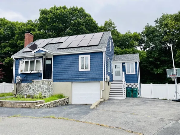 52 Westview Rd, Lynn, MA 01902
