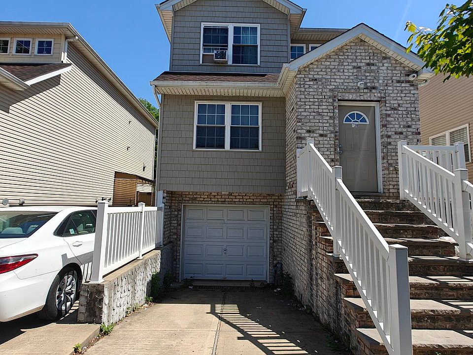 1st image of 30 Riverside Ln