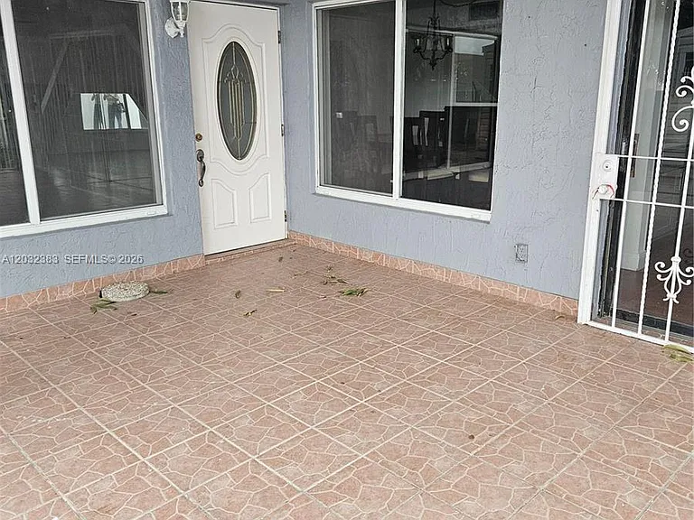 9890 NW 80th Pl #2122 — Photo 5