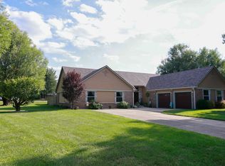 4157 Songbird Ct, Greenwood, IN