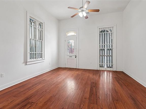 3rd image of 3323 Palmyra St