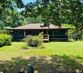 203 Givens St, Fountain Inn, SC, 29644