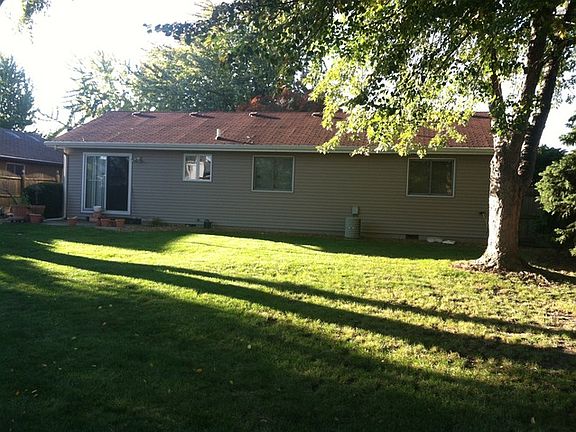 3rd image of 1367 Potomac Pl