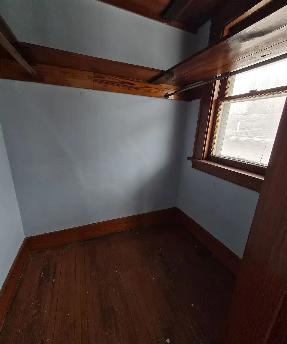 3 bed, 2.5 bath, 1450 sqft, $1,100 — Photo 4