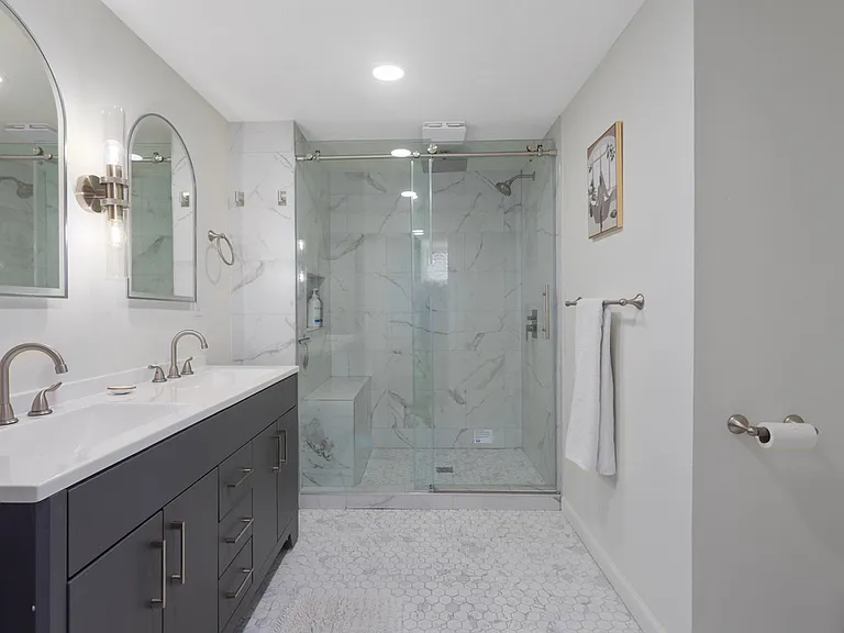 3314 NE Mohawk Ln — Photo 15