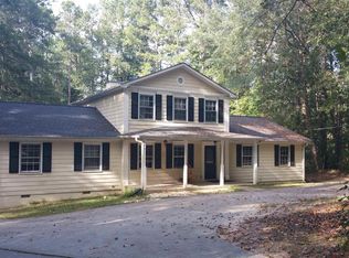 220 Maranatha Trl, Lawrenceville, GA 30045