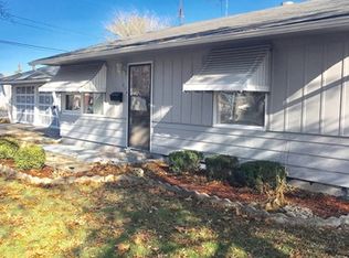 216 Hereford Dr, Steger, IL