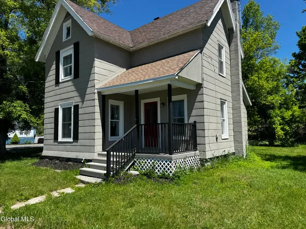 108 Old Peck Hill Road, Gloversville, NY 12078