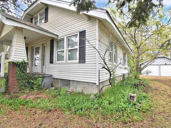 2nd image of 10903 E Trent Ave