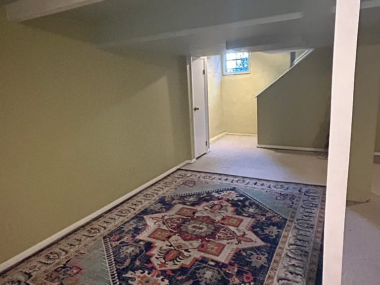 548 S Pearl St — Photo 27
